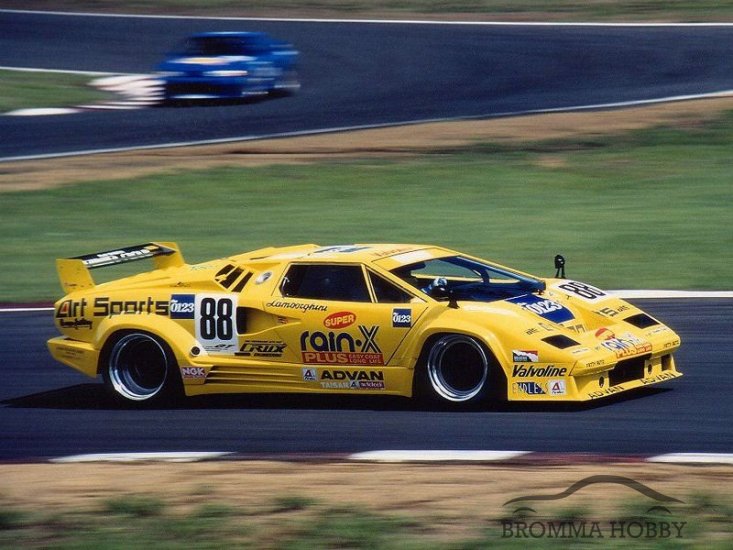 Lamborghini Countach (1994) - Ikezawa / Wada - Klicka på bilden för att stänga