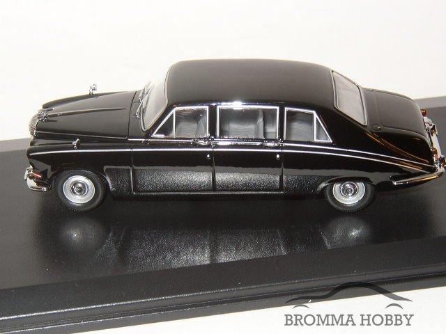 Daimler DS420 Limousine - Click Image to Close
