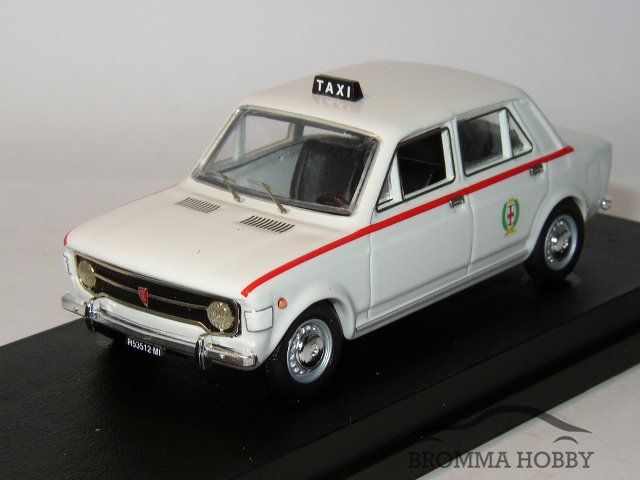 Fiat 128 (1972) - TAXI Milano - Click Image to Close