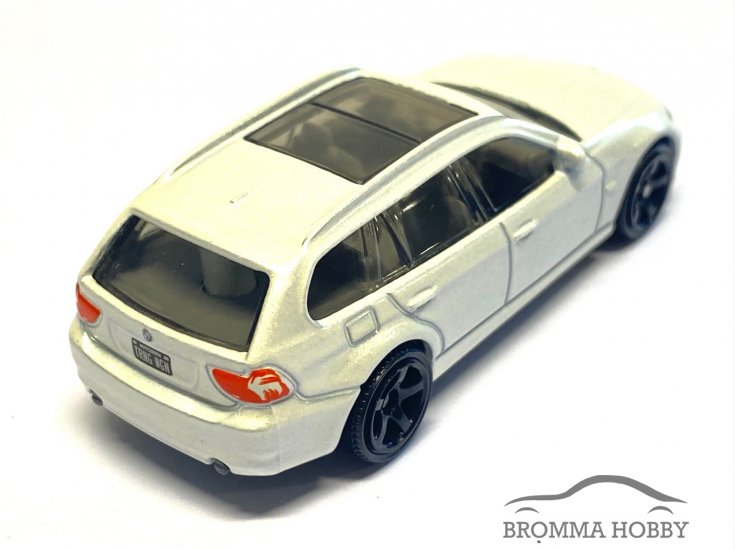 BMW 3 Series Touring (2012) - Klicka på bilden för att stänga