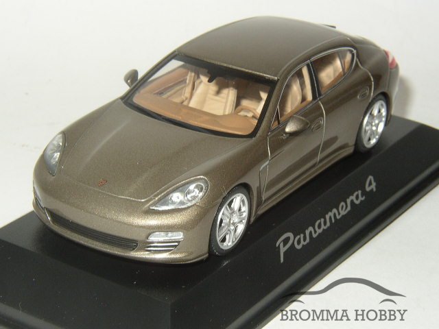 Porsche Panamera 4 (2009) - Klicka på bilden för att stänga