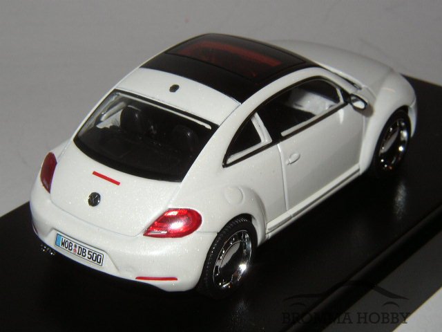 VW Beetle (2011) - Click Image to Close