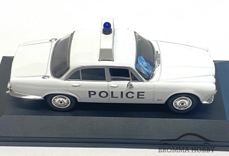 Jaguar XJ6 - Ayreshire Police - Klicka på bilden för att stänga