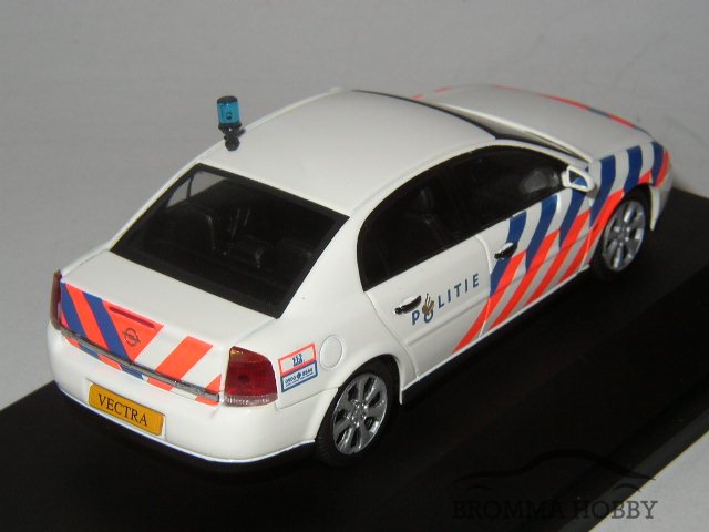 Opel Vectra - Politie - Klicka på bilden för att stänga
